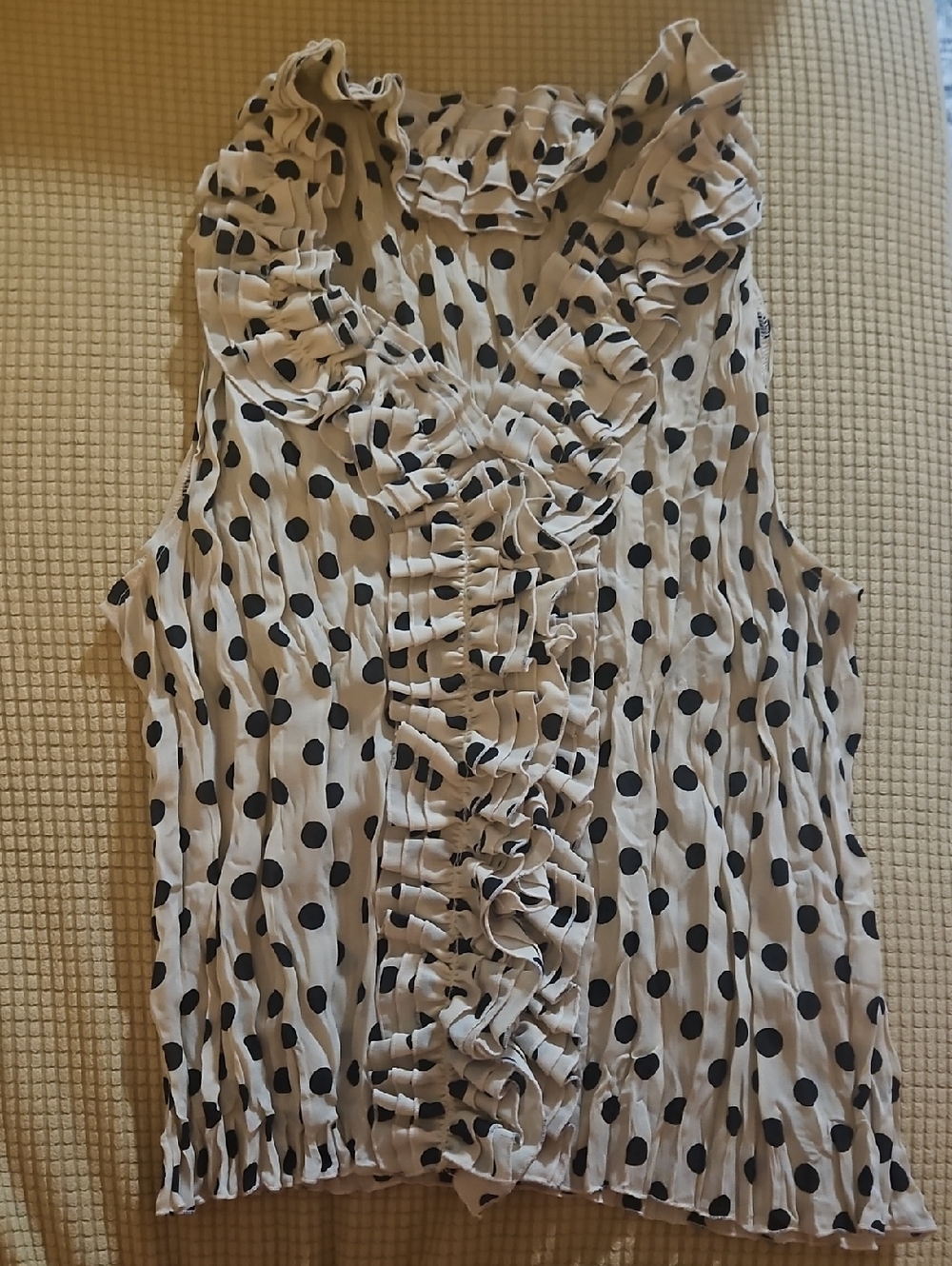 Jaipur Cream Sleeveless Ruffle Polka Dot Blouse Size MEDIUM